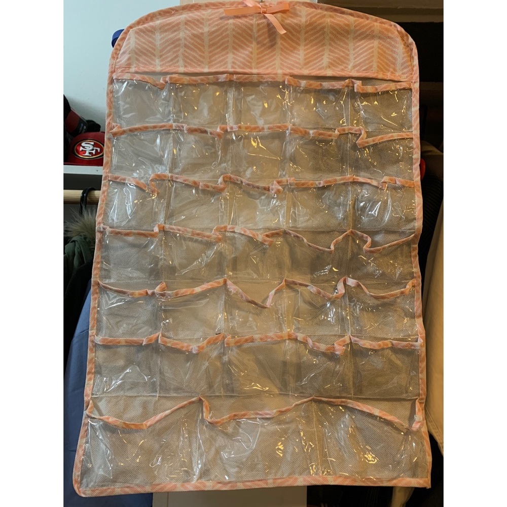 Jewelry holder gently used.